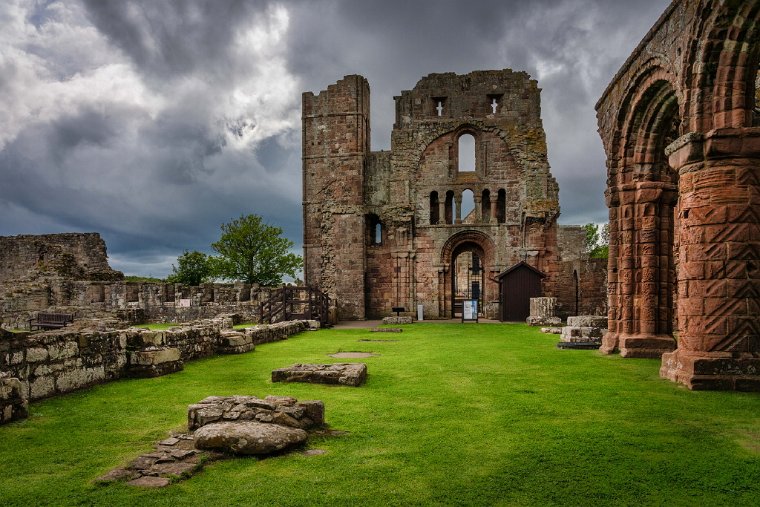 031 Holy island, Lindisfarne.jpg